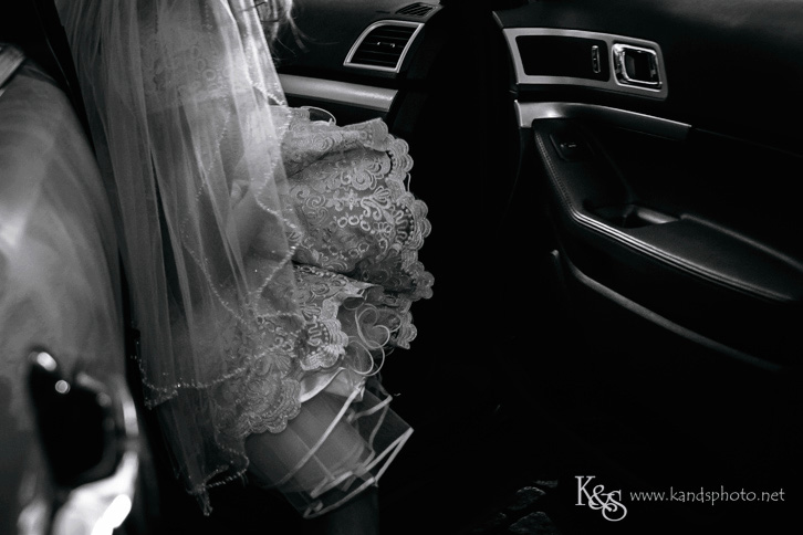 wedding at fort worth japanese garden